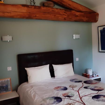 Bed and Breakfast La Ferme De Capucine Culhat Exteriér fotografie