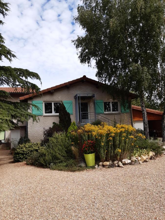 Bed and Breakfast La Ferme De Capucine Culhat Exteriér fotografie